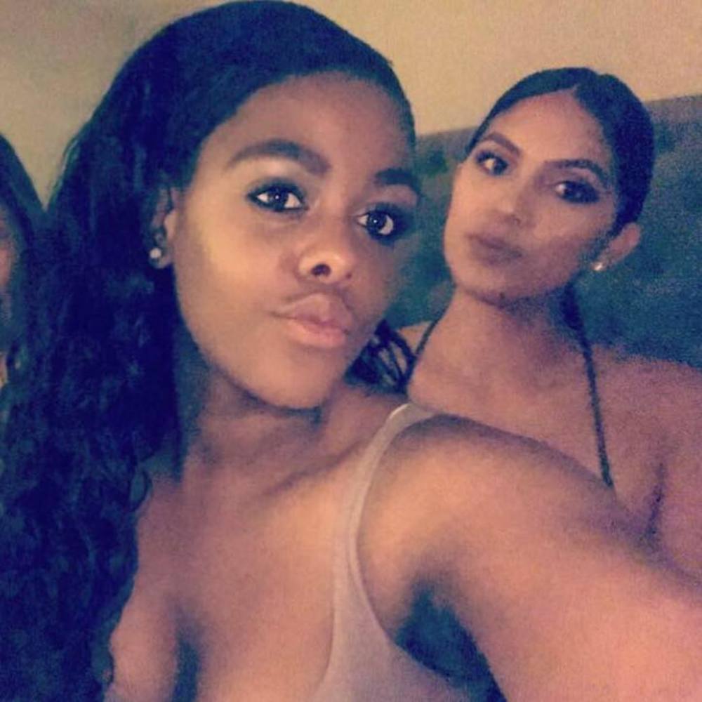 Meet your Posher, Dafne